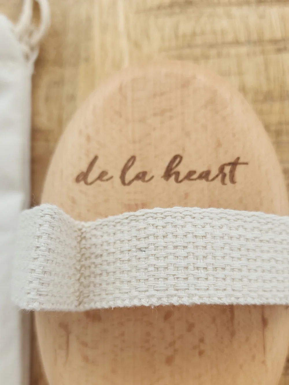 DE LA HEART The Body Tool Wood Lymphatic Tool And The Body Dry Brush With Bags